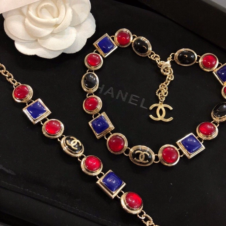 Efficient Chxnxl Bracelets 293136
