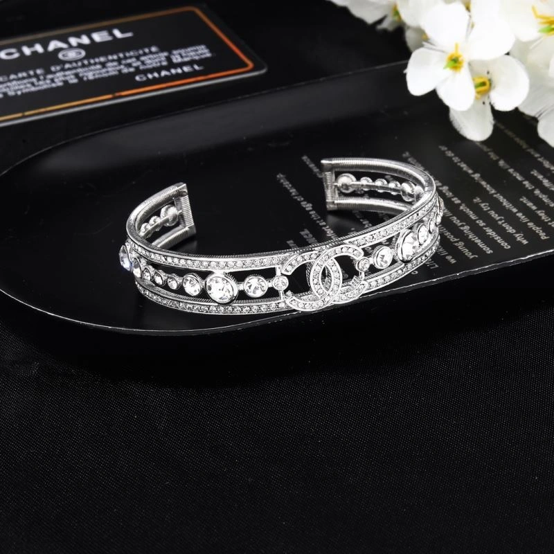 Durable Chxnxl Bracelets 293144