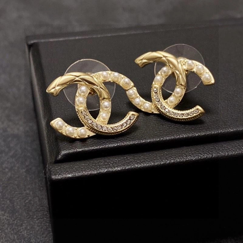 Chxnxl Earrings Functional 292058