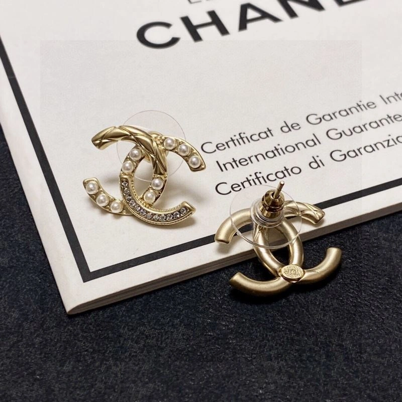Chxnxl Earrings Functional 292058