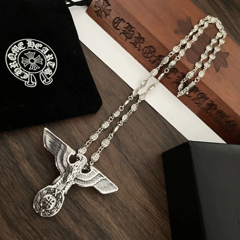 Affordable Chrxmx Hxxrts Necklaces 301242
