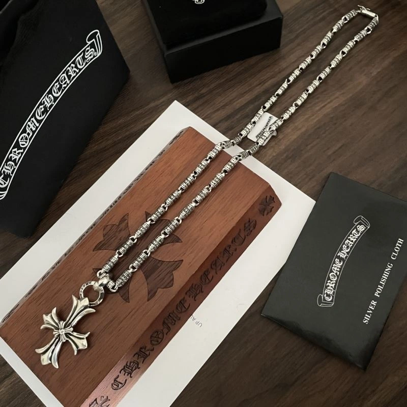 SmartChoice Chrxmx Hxxrts Necklaces 301241