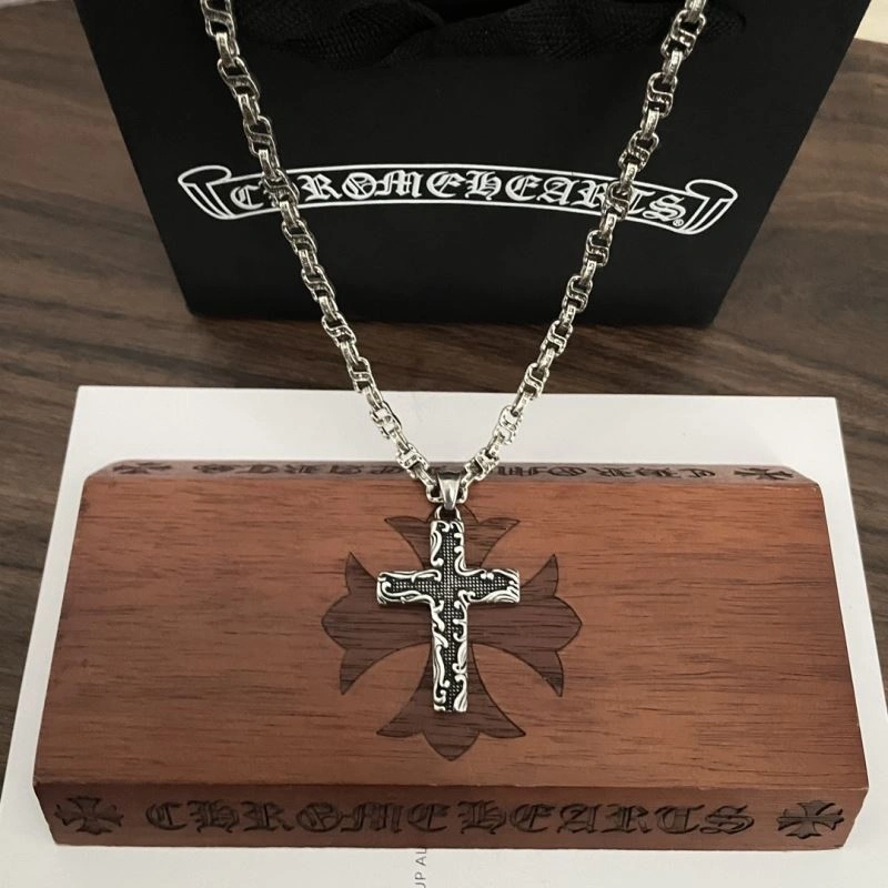Reliable Chrxmx Hxxrts Necklaces 301237