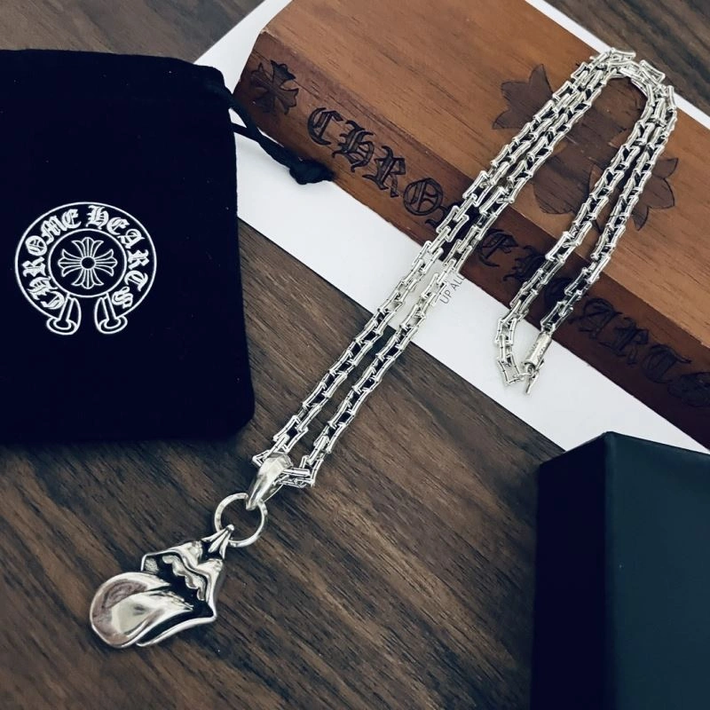 Bold Chrxmx Hxxrts Necklaces 301235
