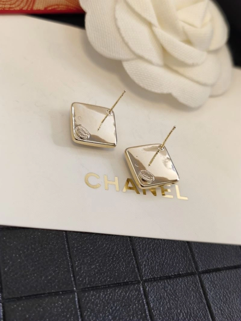 Lightweight Chxnxl Earrings 292064
