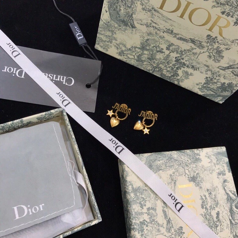 Minimalist Christian Dxxr Earrings 295432