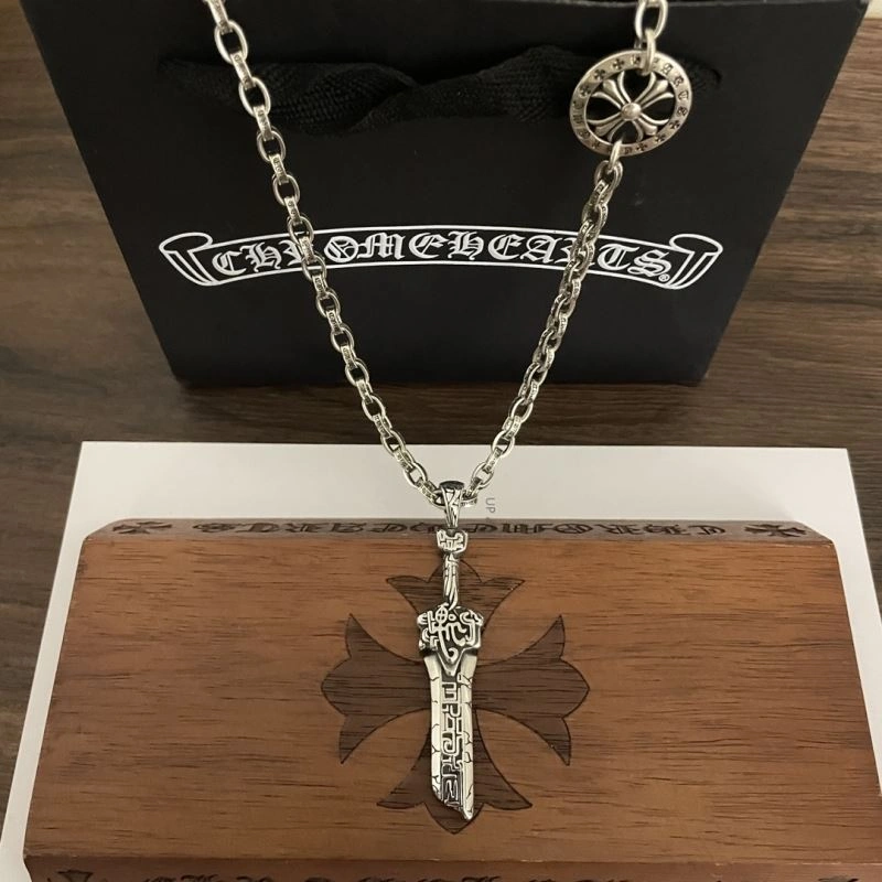Chrxmx Hxxrts Necklaces EasyMatch 301232