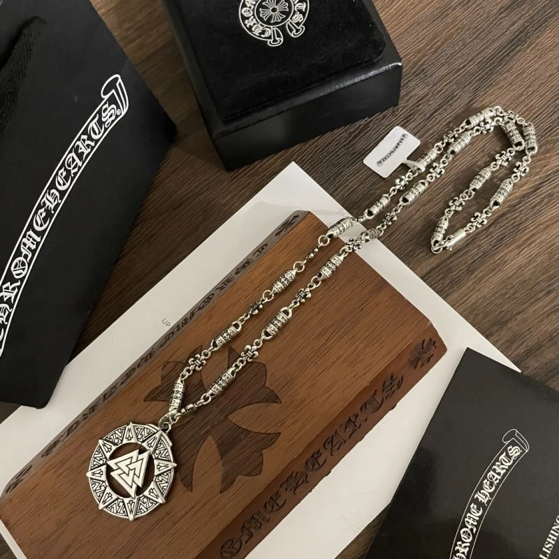 Chrxmx Hxxrts Necklaces Refined 301230