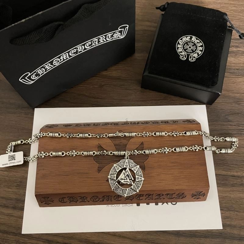 Chrxmx Hxxrts Necklaces Refined 301230