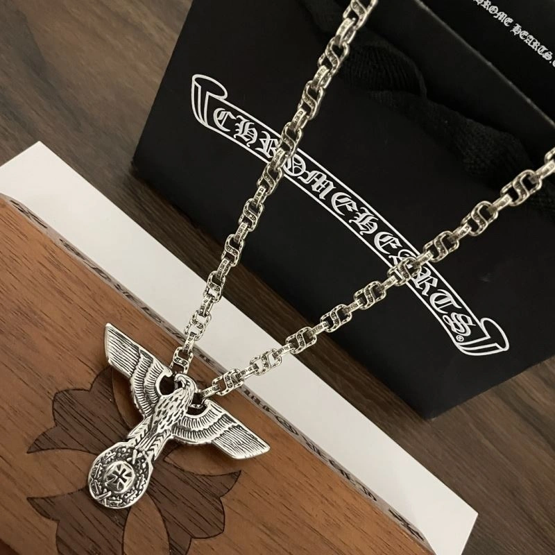 Chrxmx Hxxrts Necklaces Compact 301229