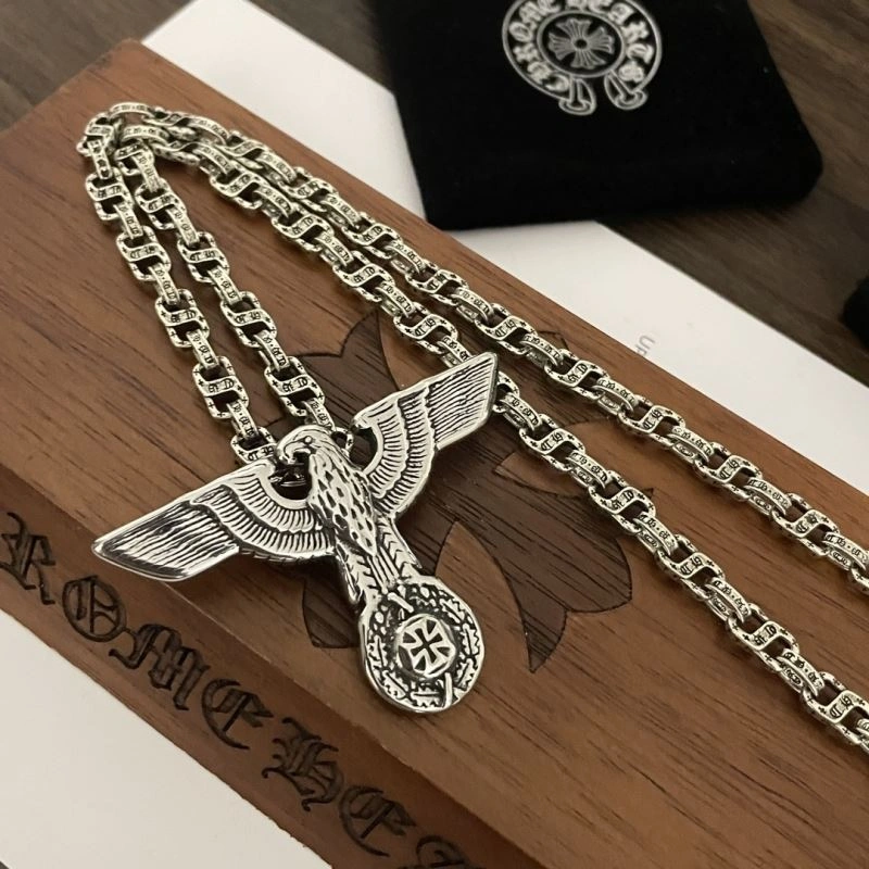 Chrxmx Hxxrts Necklaces Compact 301229