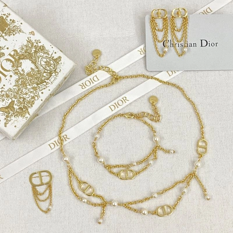 Christian Dxxr Necklaces Compact 295125