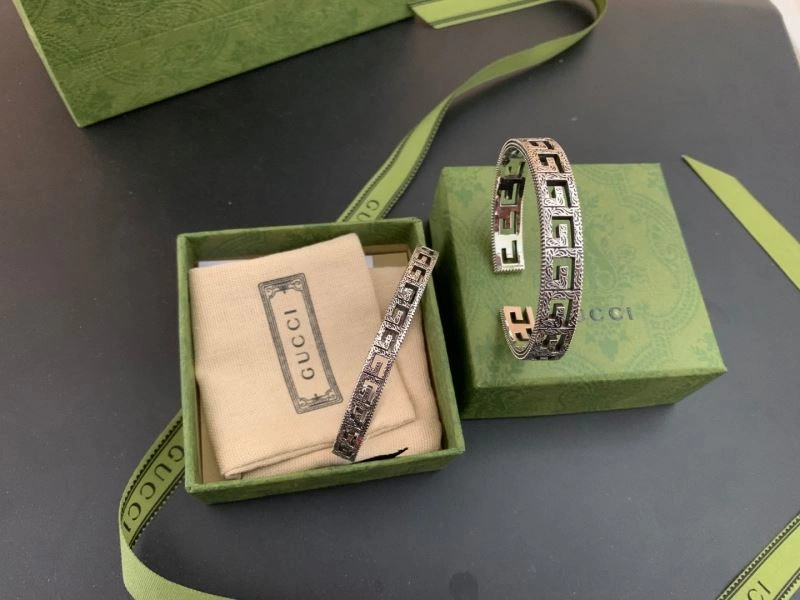 Vibrant Gxccx Bracelets 307355