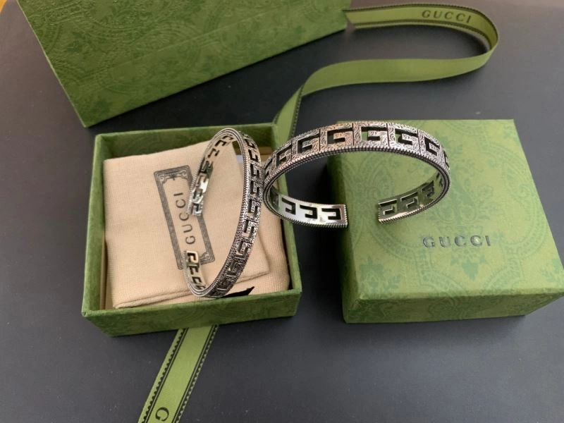 Vibrant Gxccx Bracelets 307355
