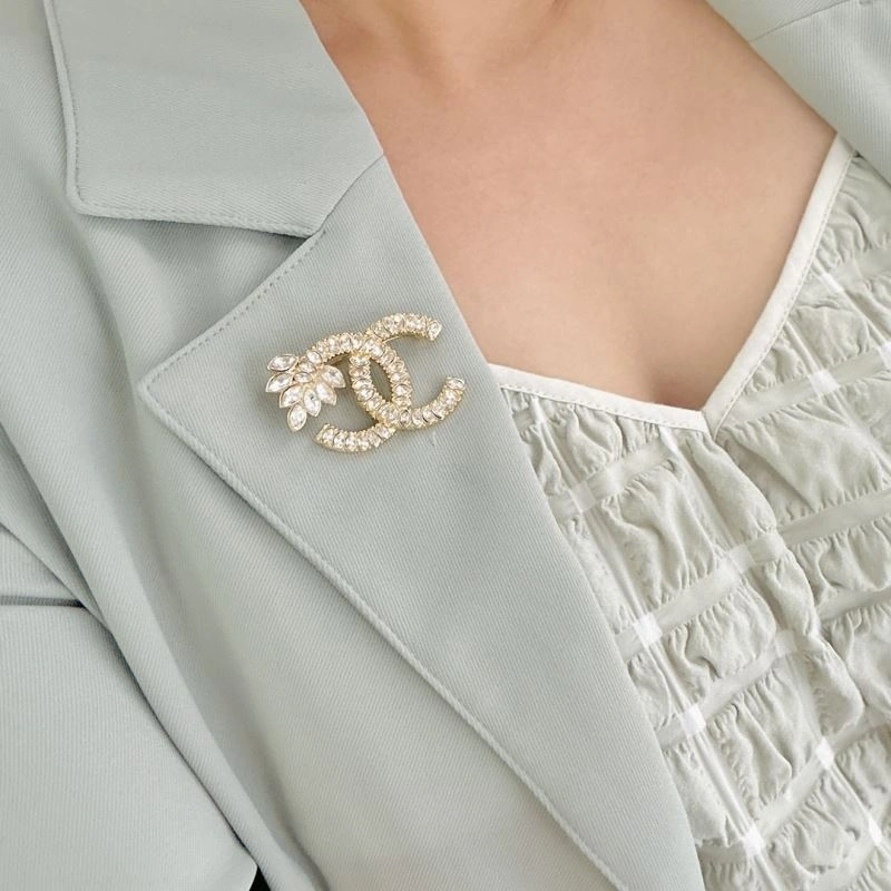Chxnxl Brooches SportInspired 293022