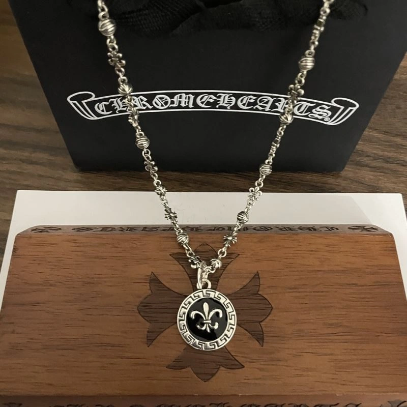 Chrxmx Hxxrts Necklaces Stylish 301217