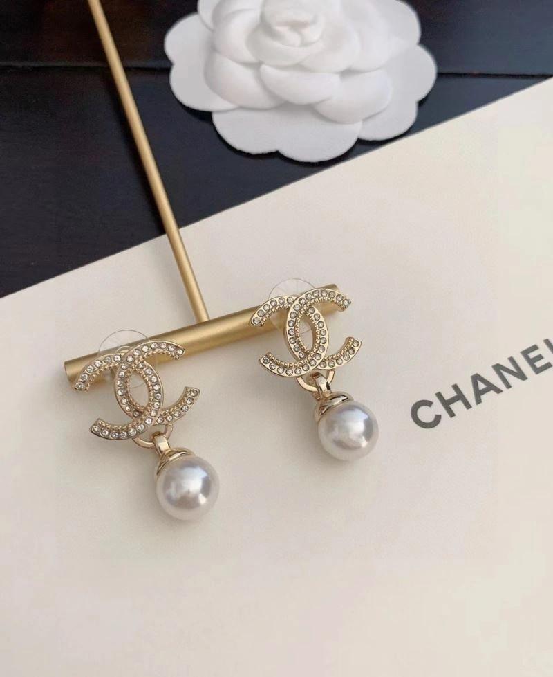 Compact Chxnxl Earrings 292040