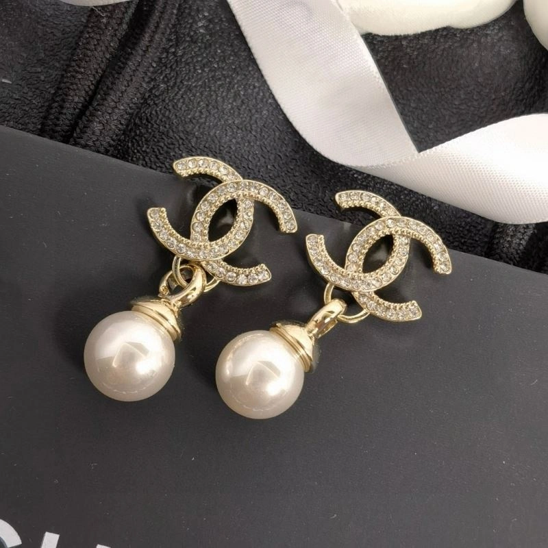 Compact Chxnxl Earrings 292040