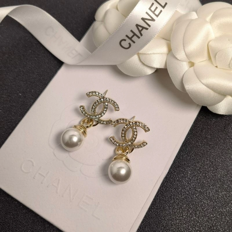 Compact Chxnxl Earrings 292040