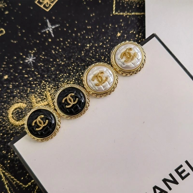 Sophisticated Chxnxl Earrings 292044
