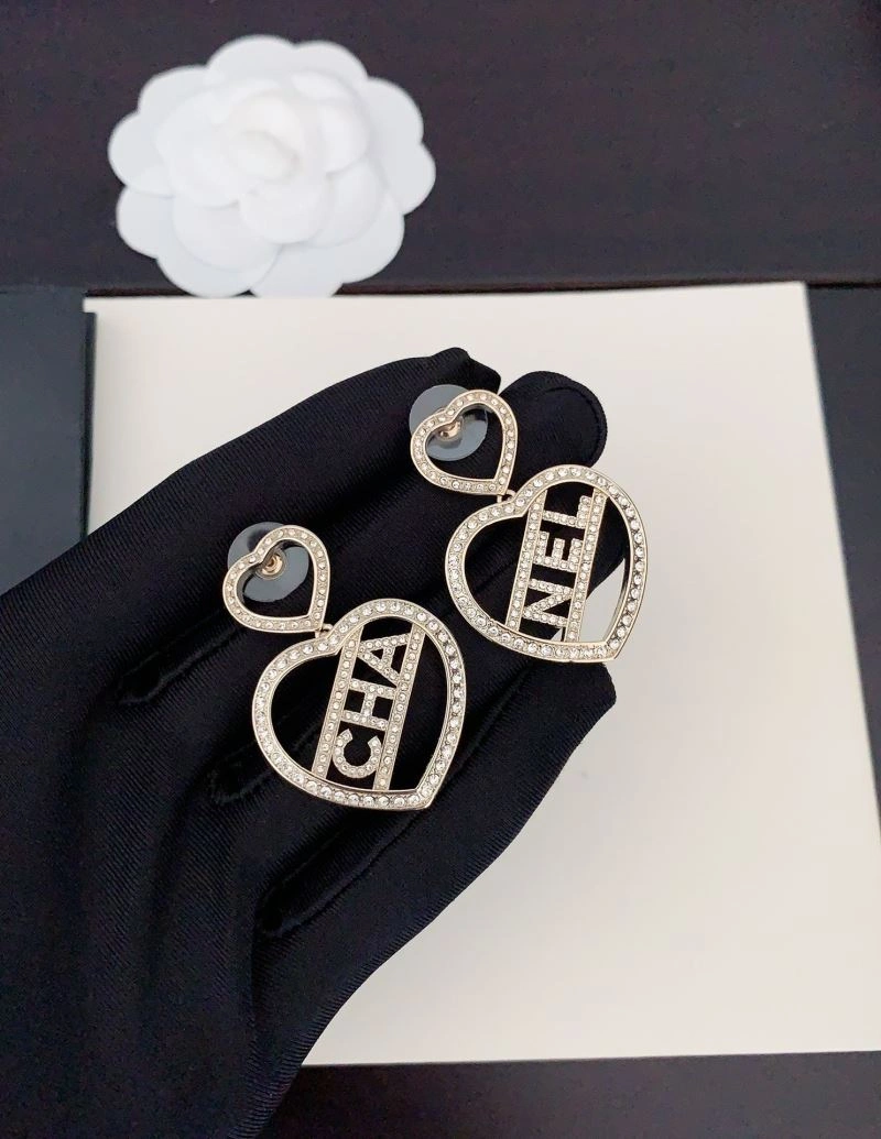 WellDesigned Chxnxl Earrings 292032