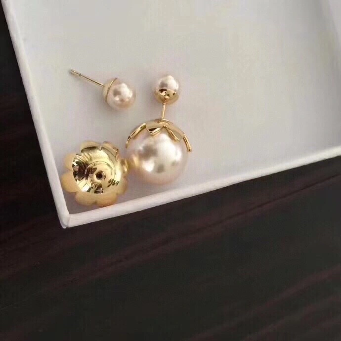 Durable Christian Dxxr Earrings 295429