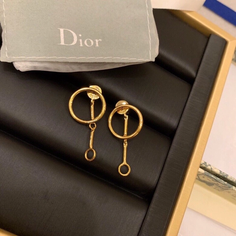 Christian Dxxr Earrings TopPick 295428
