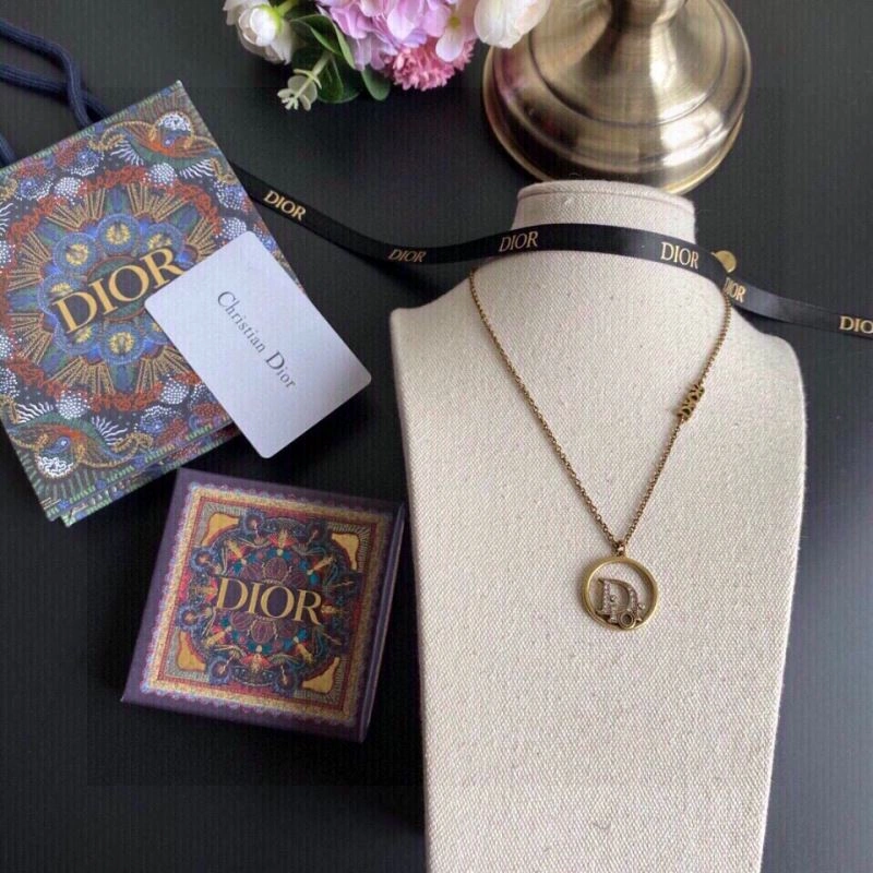 Trendy Christian Dxxr Necklaces 295145
