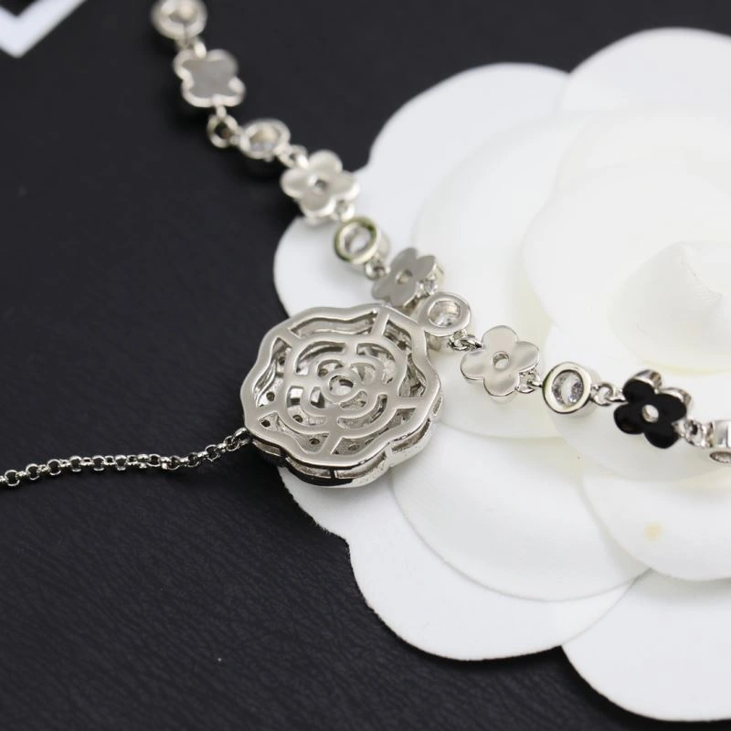 Chxnxl Brooches Elegant 293019