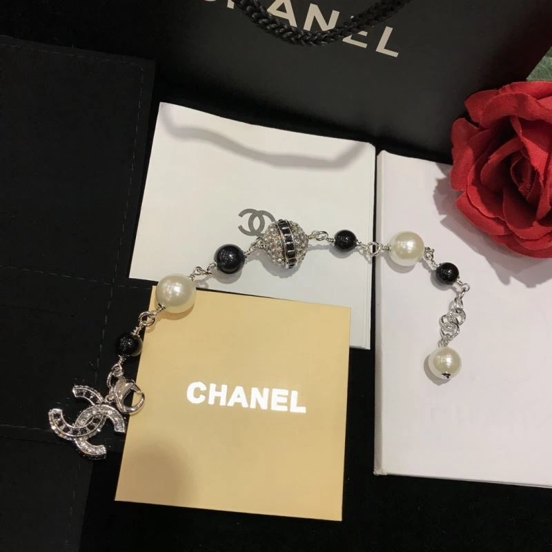 Fashionable Chxnxl Bracelets 293134