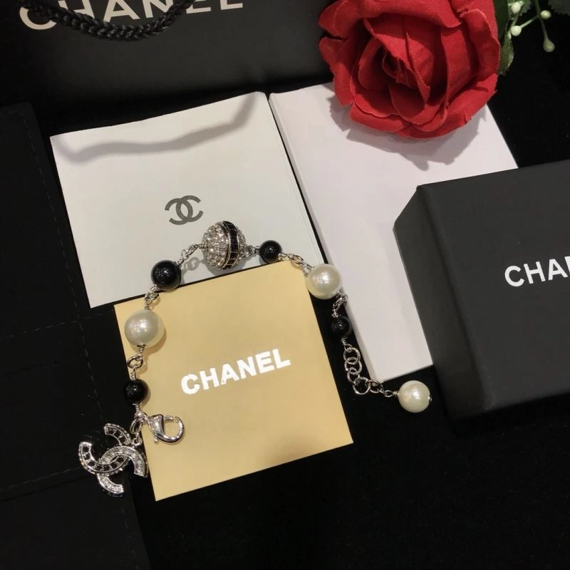 Fashionable Chxnxl Bracelets 293134