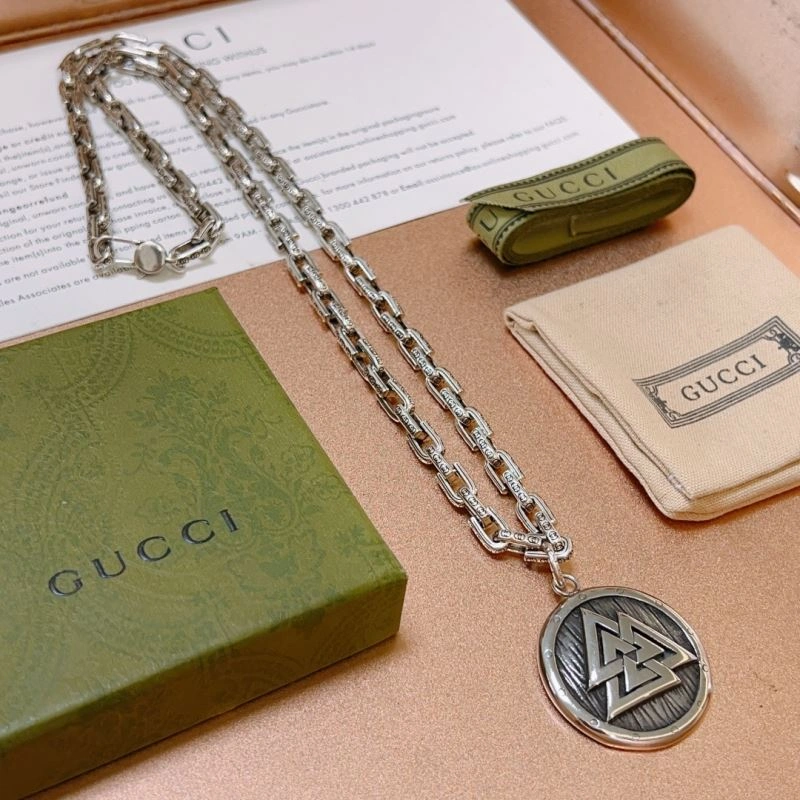 Vibrant Gxccx Necklaces 306778