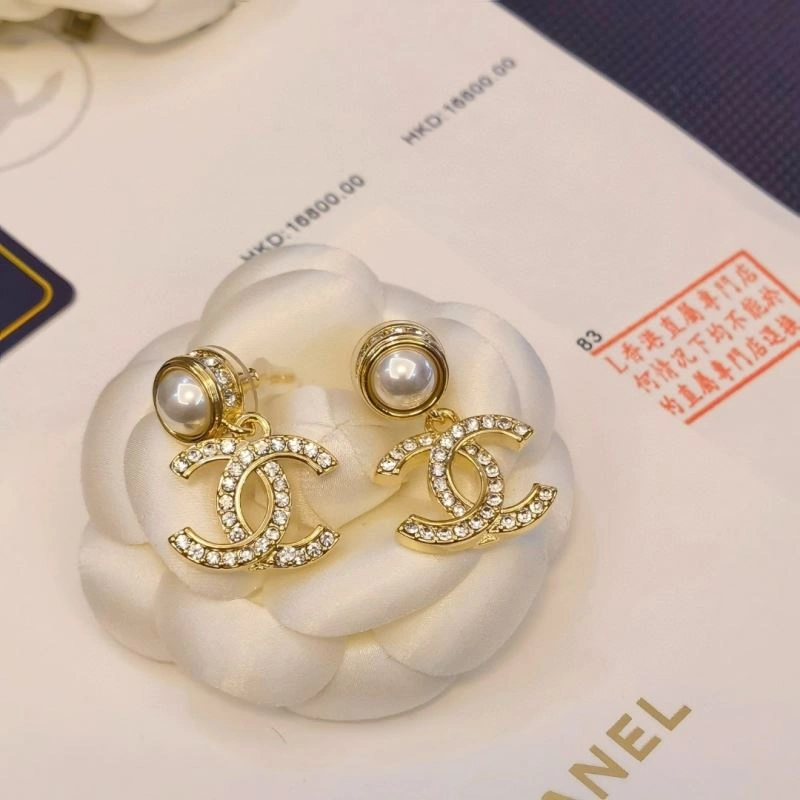 Cozy Chxnxl Earrings 292001