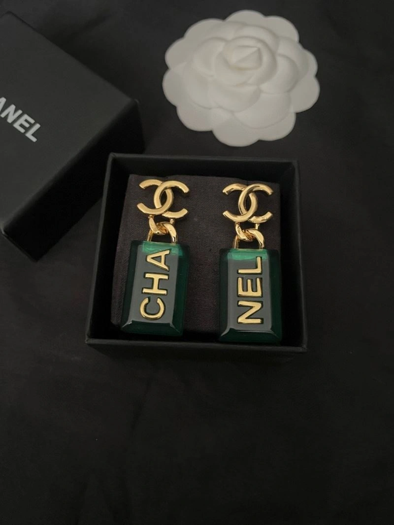 Lightweight Chxnxl Earrings 292013