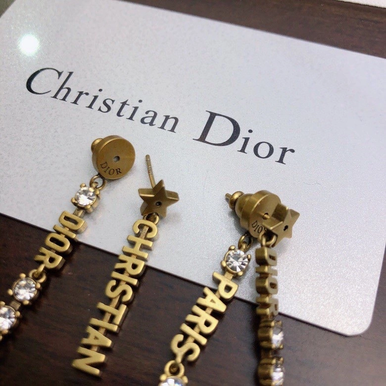 Minimalist Christian Dxxr Earrings 295422