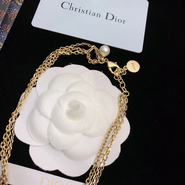 Classic Christian Dxxr Necklaces 295142