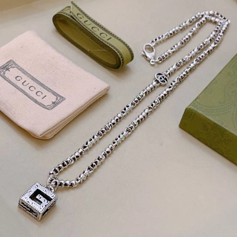 Gxccx Necklaces Affordable 306782