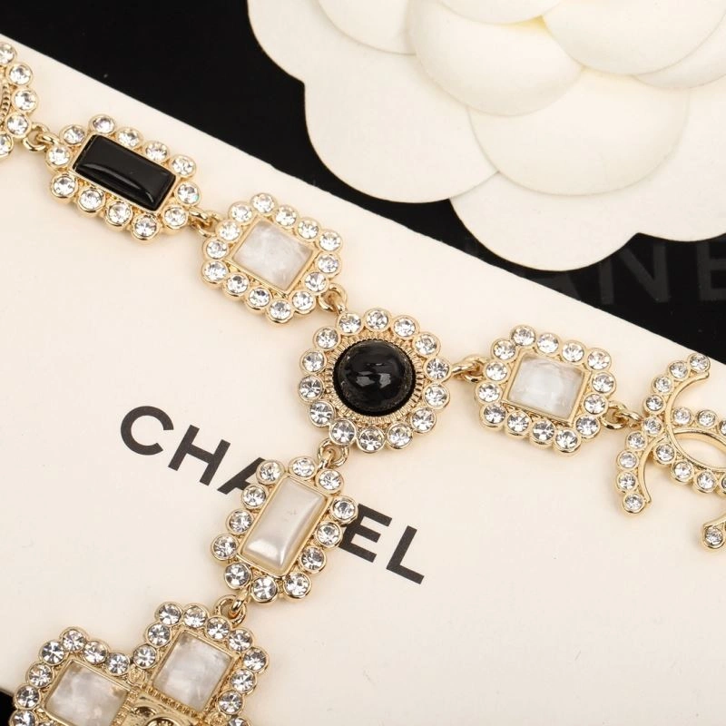 Flexible Chxnxl Brooches 293003