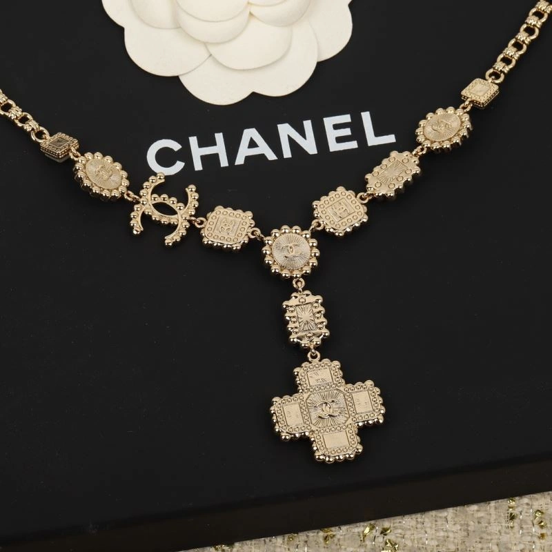 Chxnxl Brooches Sleek 293005
