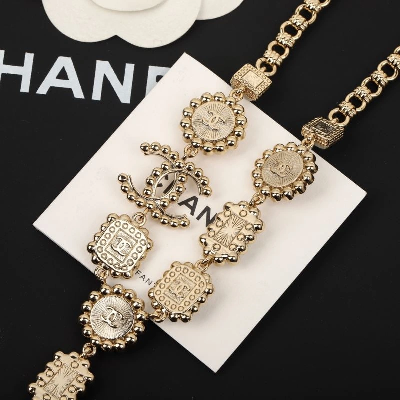 Chxnxl Brooches Sleek 293005