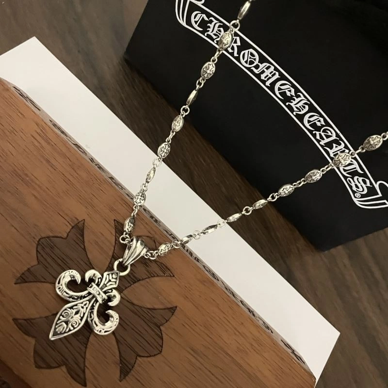 SportInspired Chrxmx Hxxrts Necklaces 301204
