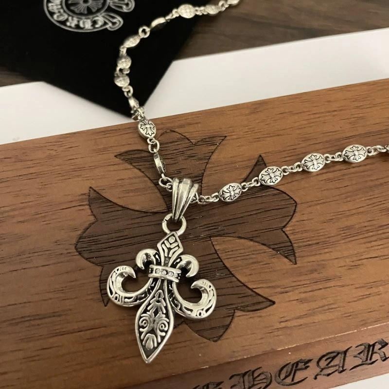 SportInspired Chrxmx Hxxrts Necklaces 301204