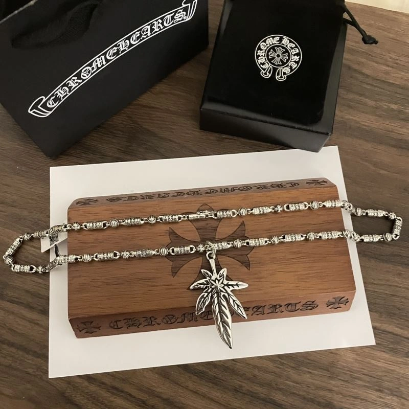 Chrxmx Hxxrts Necklaces ModernLook 301200