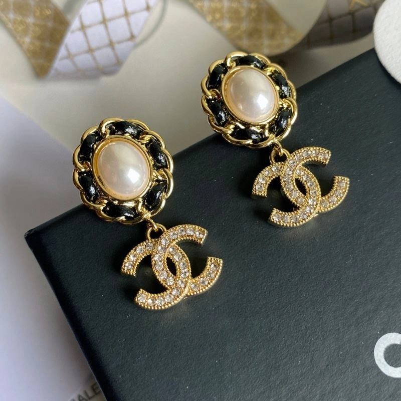 Reliable Chxnxl Earrings 291976