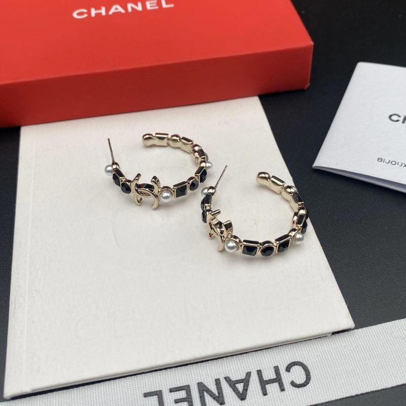 Vibrant Chxnxl Earrings 291962