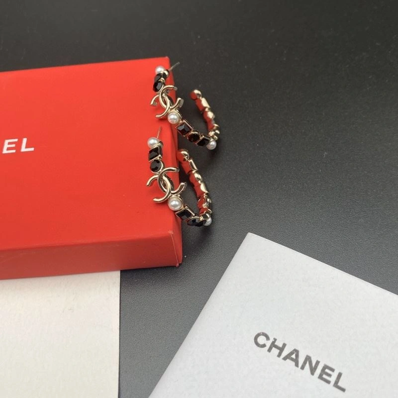Vibrant Chxnxl Earrings 291962