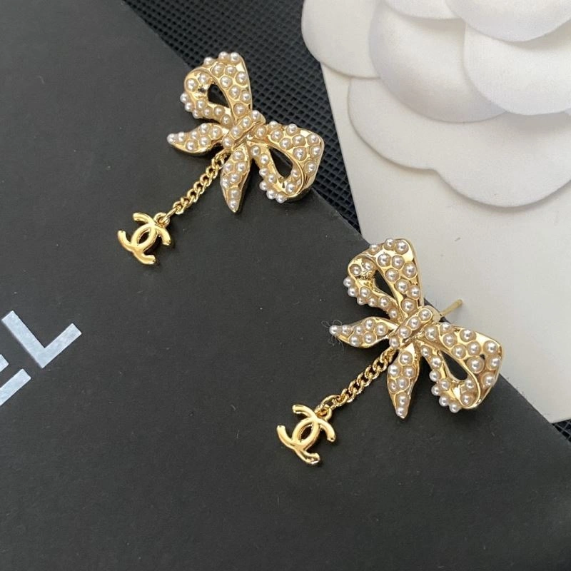 Breathable Chxnxl Earrings 291959