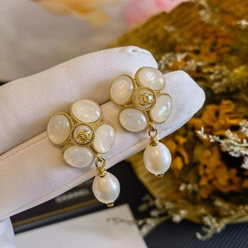 Durable Chxnxl Earrings 291961