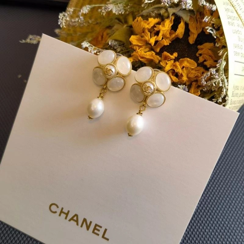 Durable Chxnxl Earrings 291961