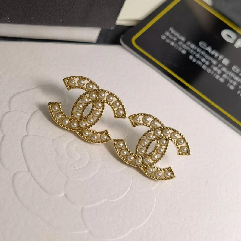 Compact Chxnxl Earrings 291949